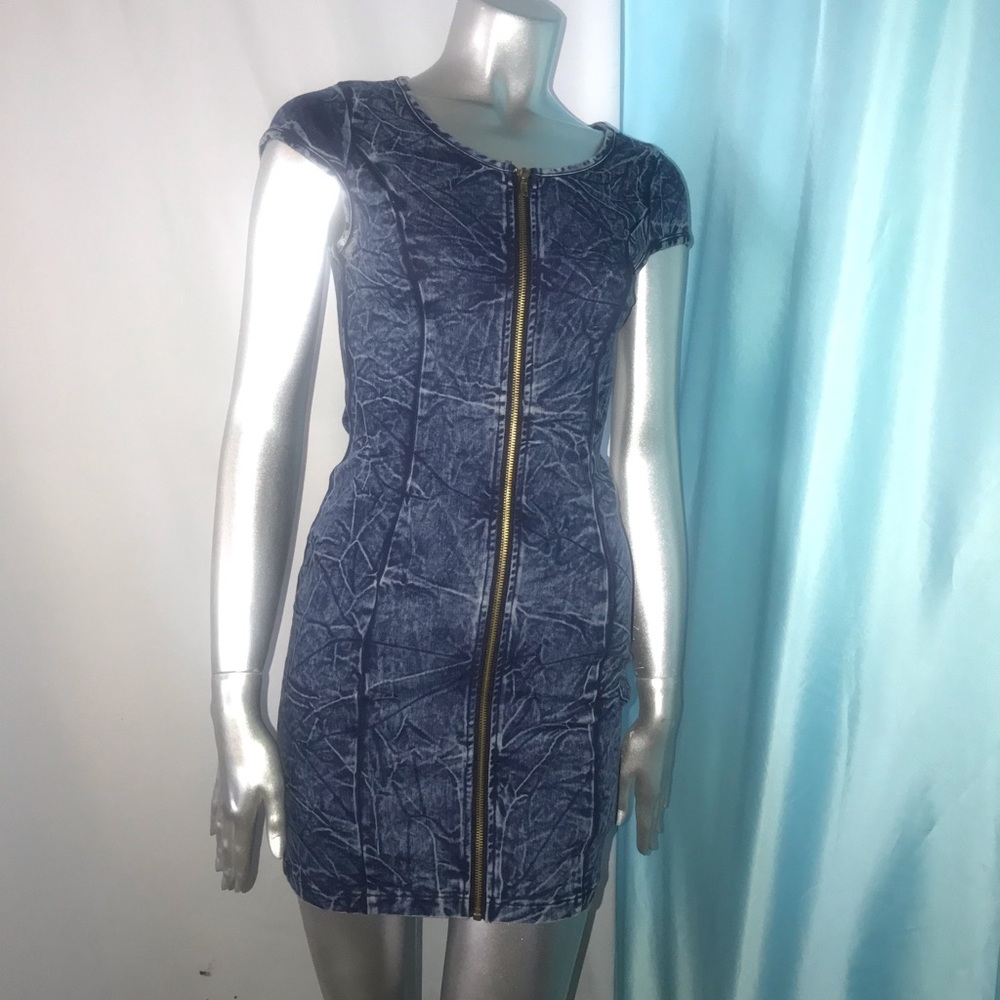 Blue Jean Zipper Dress. Super cute and sexy.